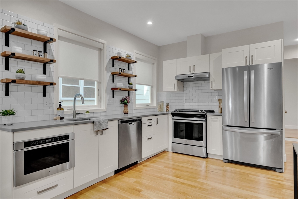 26 Hardwick Street, Unit 1 Cambridge, MA 02141 - Photo 6 of 29