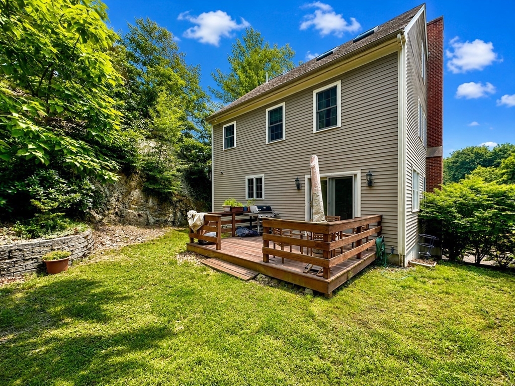 77 Hackensack Road Chestnut Hill, MA 02467 - Photo 20 of 23