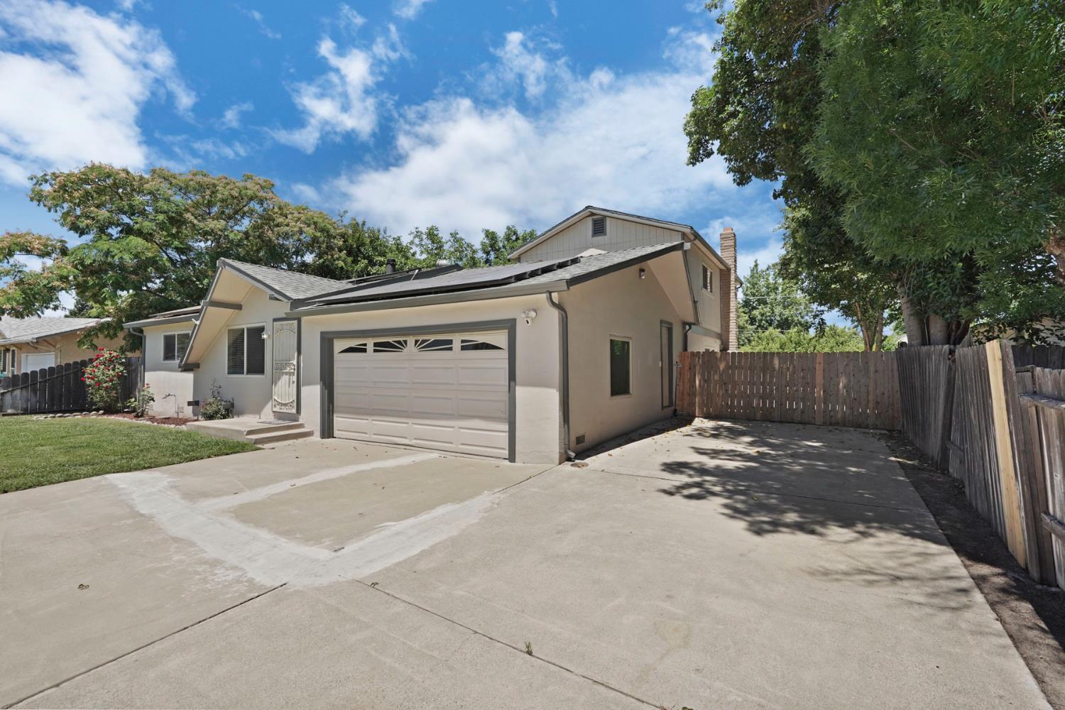 4831 Hibiscus Road Stockton, CA 95212 - Photo 6 of 38 RV Parking Possible