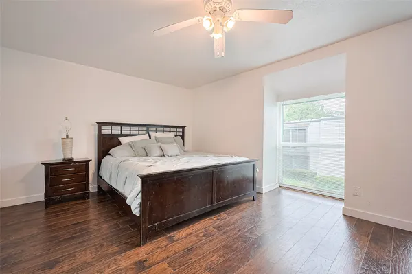 $199,900 | 10174 Beekman Pl Drive, Houston, TX 77043