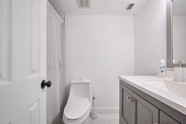 $199,900 | 10174 Beekman Pl Drive, Houston, TX 77043
