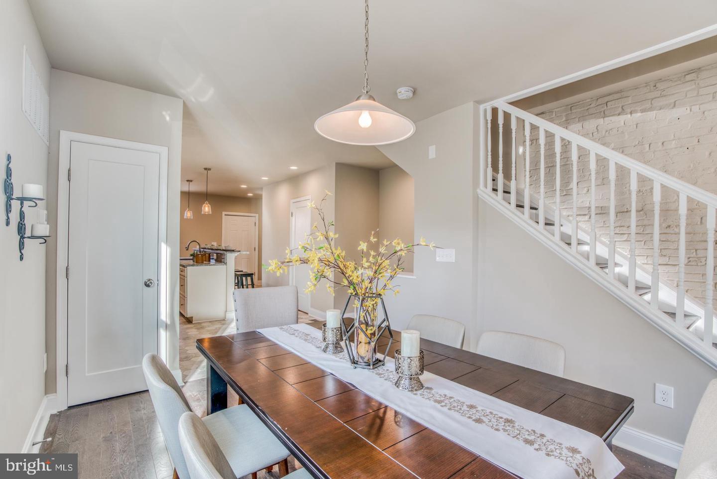 1158 Cooksie Street Baltimore, MD 21230 - Photo 4 of 17 Dining