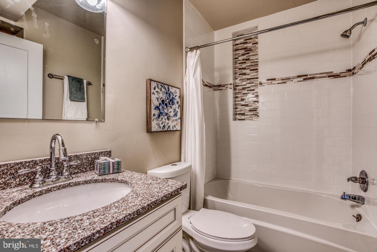 1158 Cooksie Street Baltimore, MD 21230 - Photo 9 of 17 2nd Floor Hallway Bathroom
