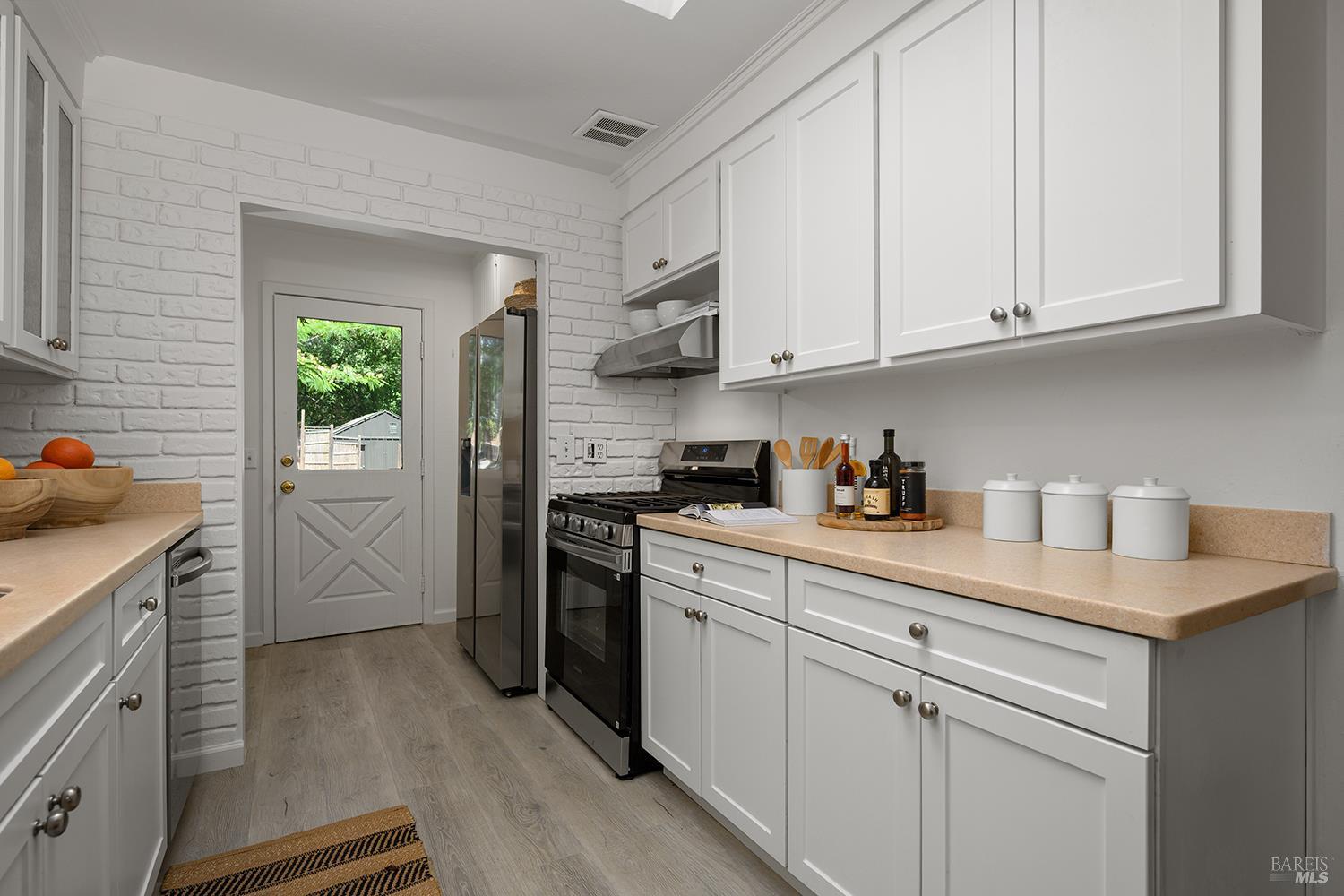 10215 Occidental Road Sebastopol, CA 95472 - Photo 22 of 50