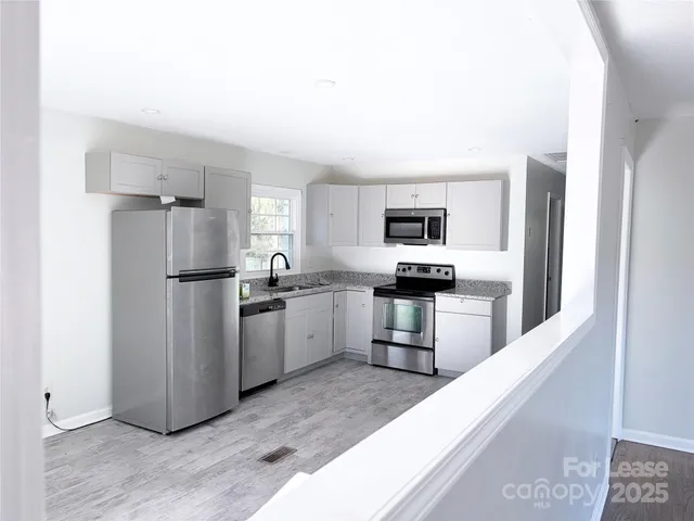 $1,700 | 2567 Bob White Lane, Gastonia, NC 28056