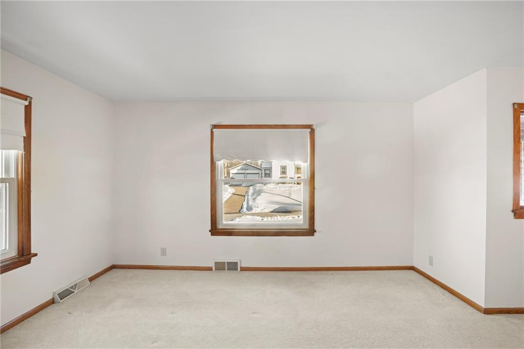 738 Addis Street New Castle, PA 16101 - Photo 30 of 50 an empty room with a window