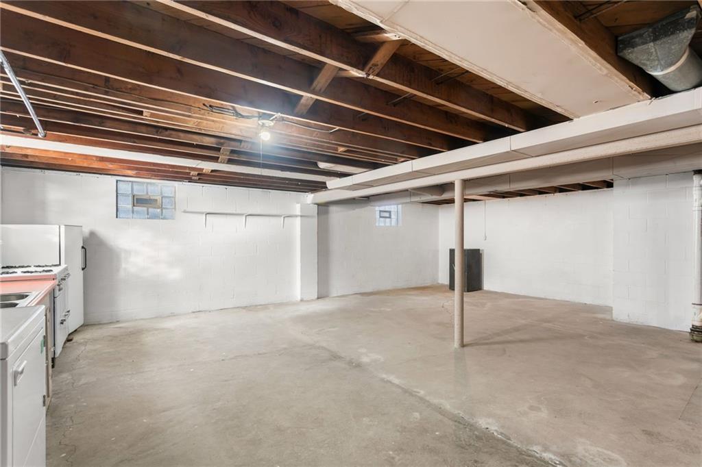 738 Addis Street New Castle, PA 16101 - Photo 41 of 50 a view of an empty room