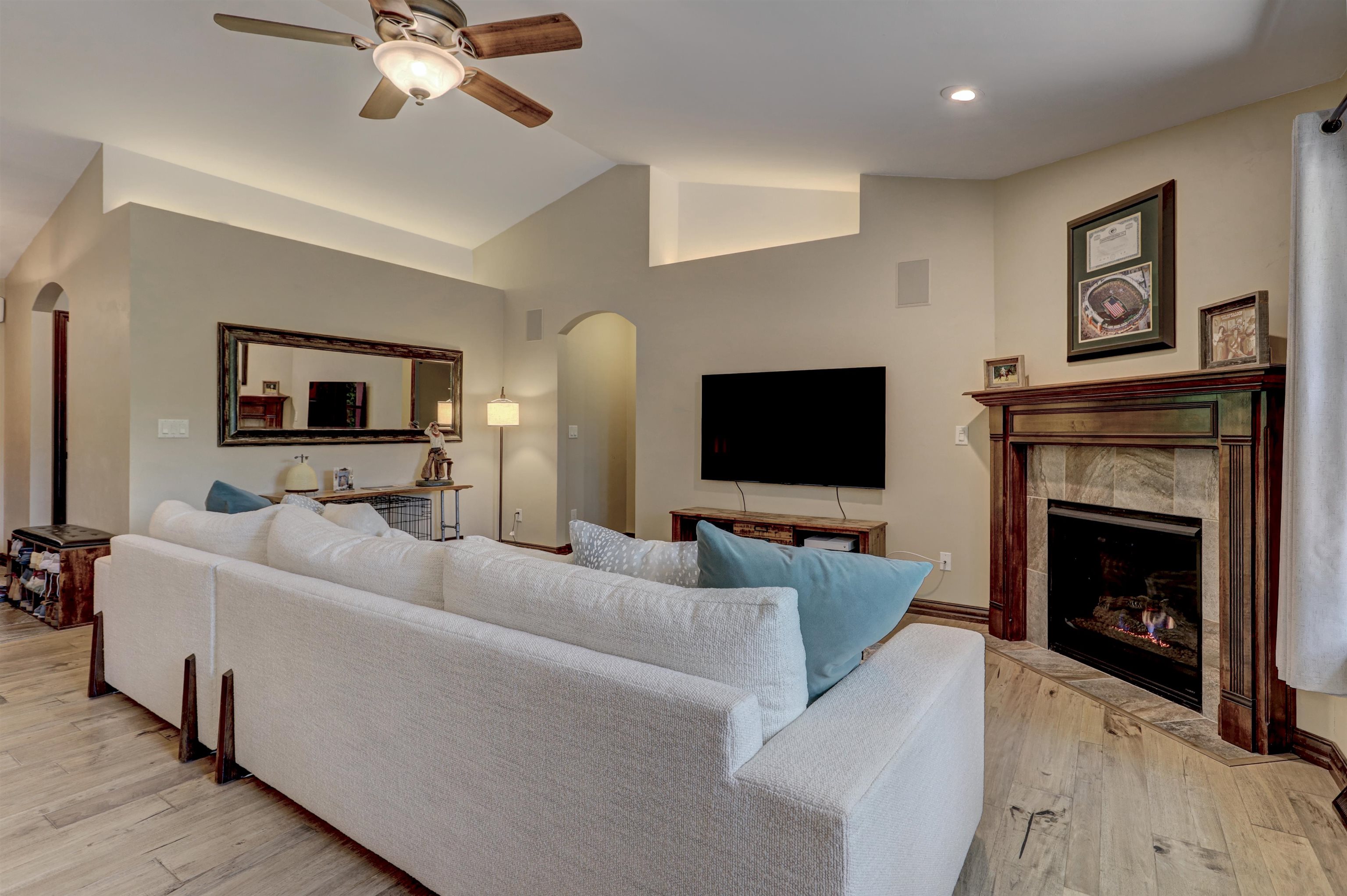 4800 Indigo Lane Appleton, WI 54913 - Photo 12 of 45