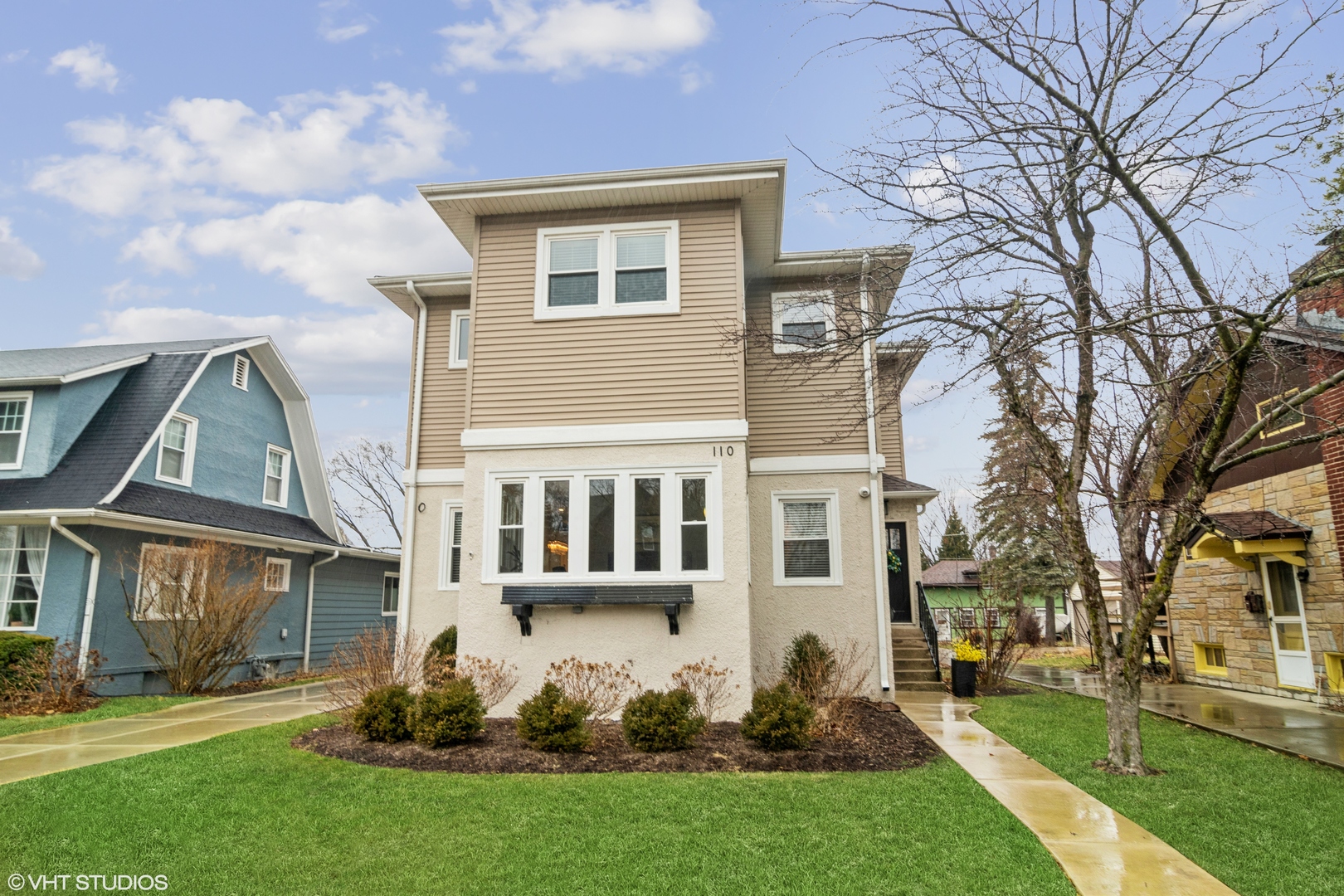 110 Lawton Road Riverside, IL 60546 - Photo 1 of 19