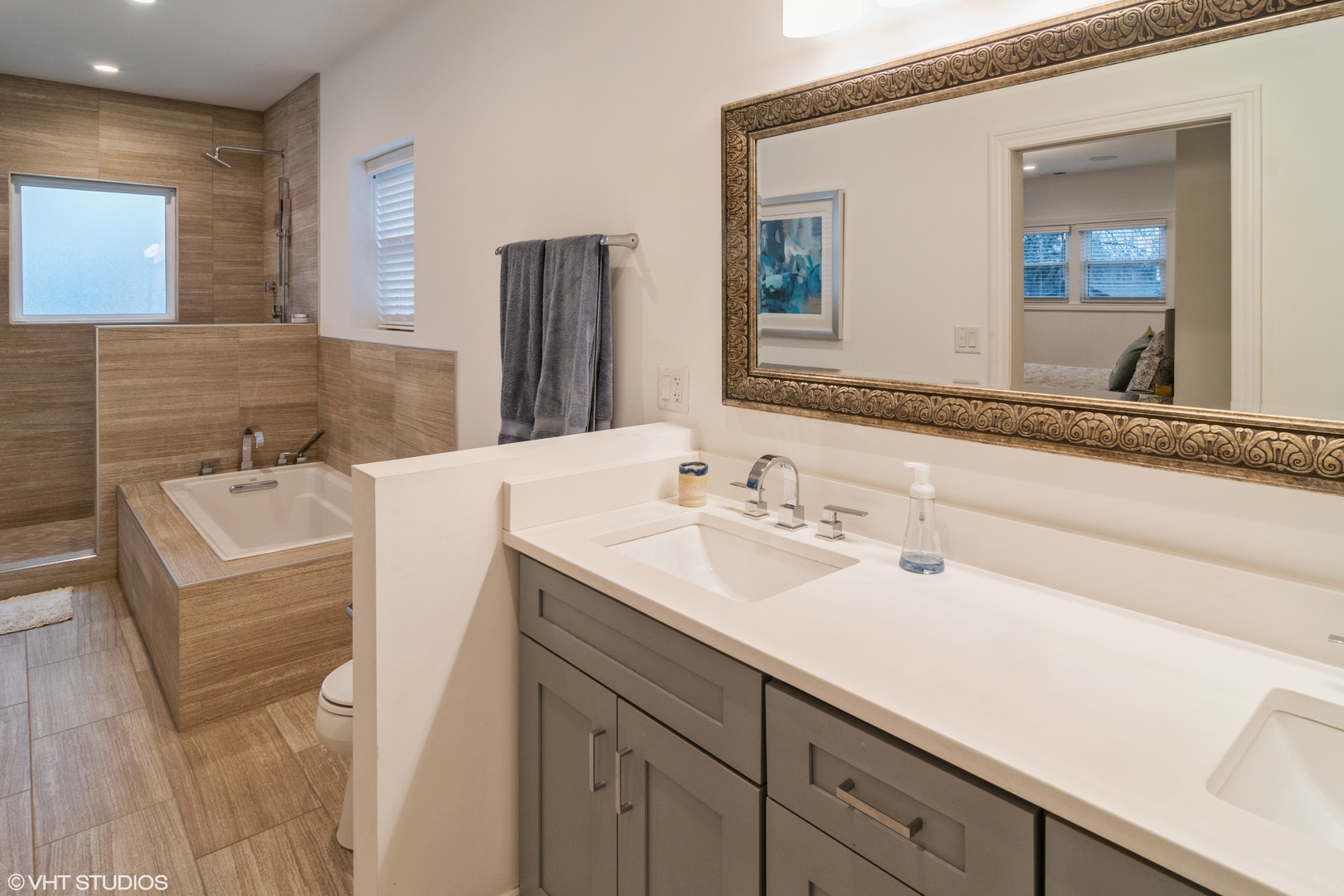 110 Lawton Road Riverside, IL 60546 - Photo 13 of 19