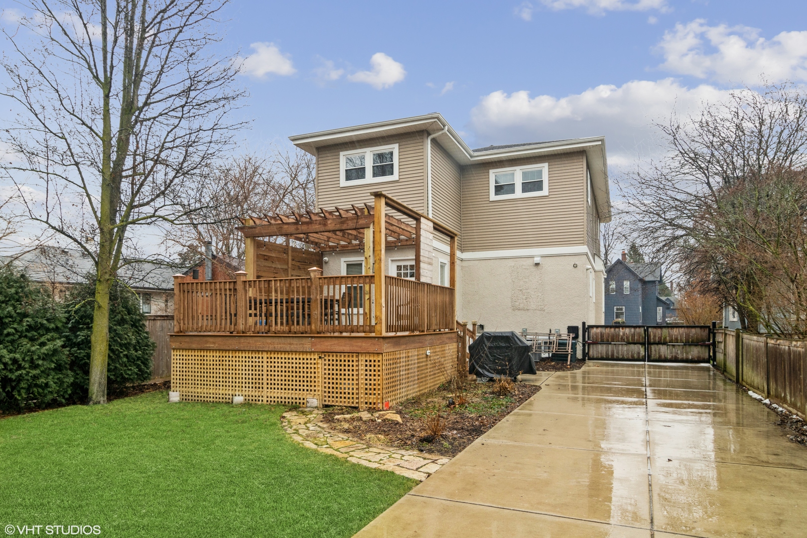 110 Lawton Road Riverside, IL 60546 - Photo 18 of 19