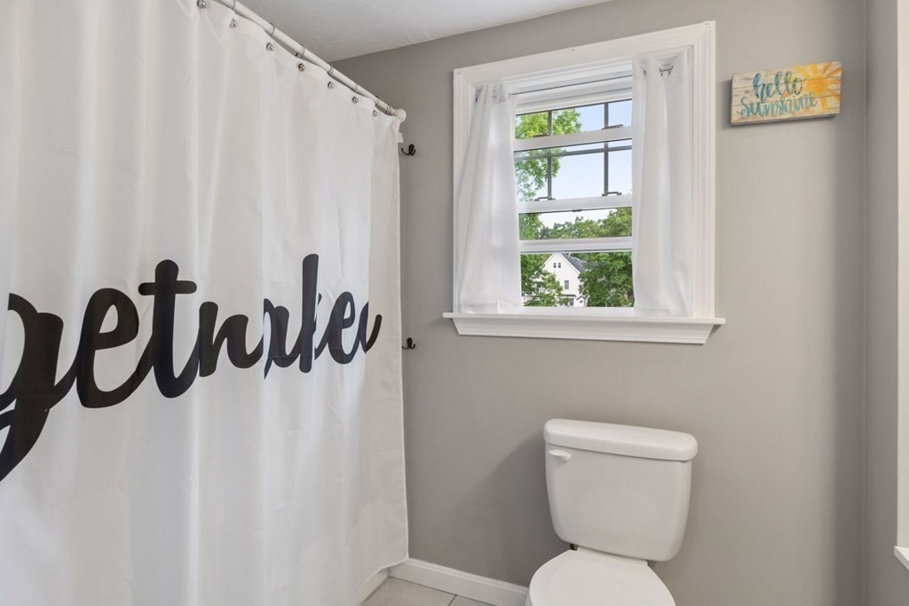 83 Mechanic Street Canton, MA 02021 - Photo 13 of 29