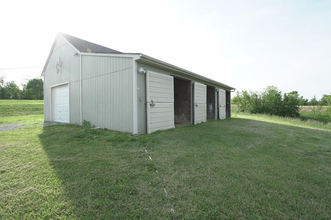 1230 Clos Road Falmouth, KY 41040 - Photo 8 of 50