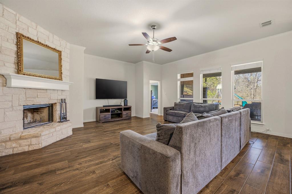 1062 Rio Grande Way Weatherford, TX 76087 - Photo 12 of 38