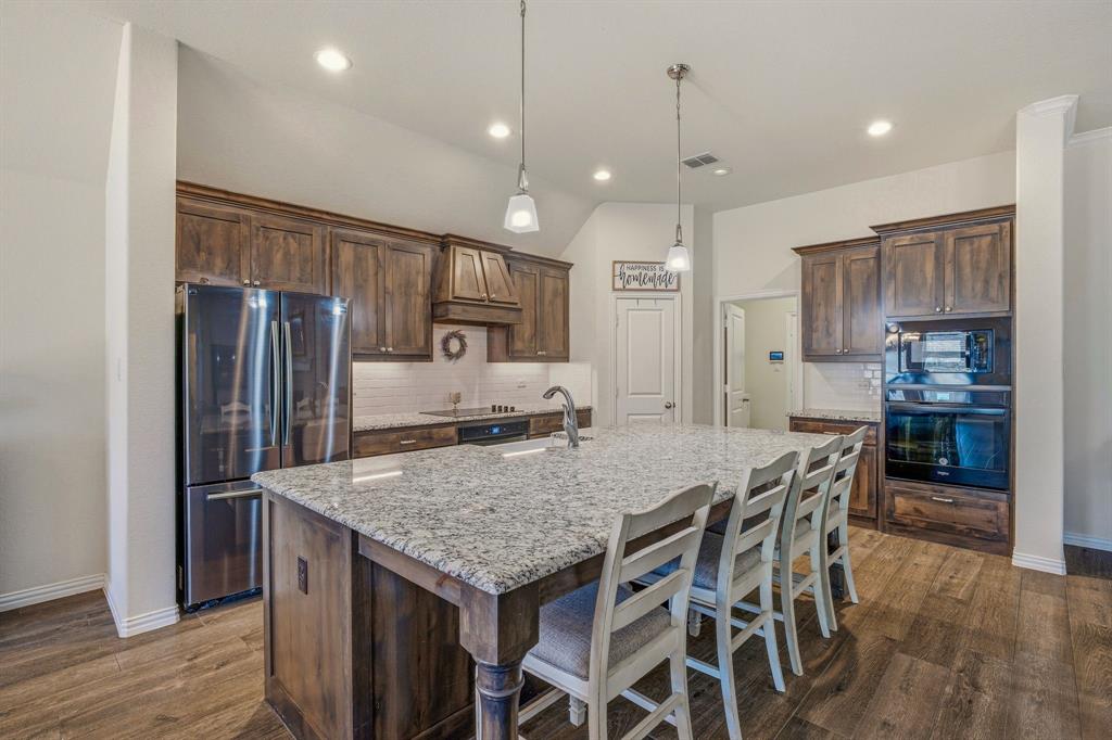 1062 Rio Grande Way Weatherford, TX 76087 - Photo 22 of 38