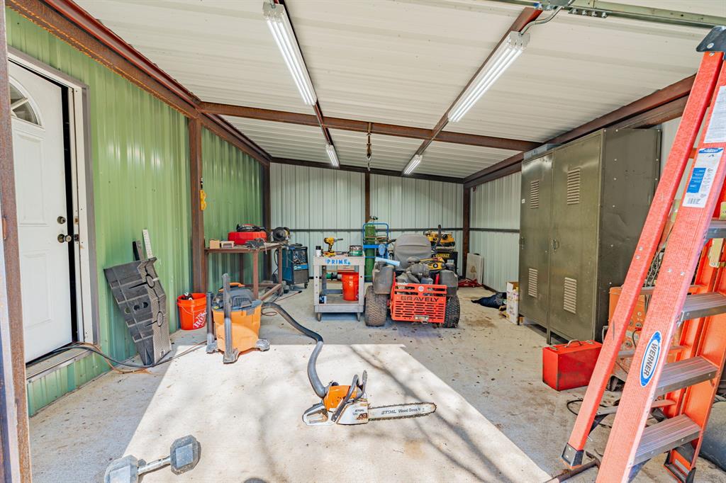 1062 Rio Grande Way Weatherford, TX 76087 - Photo 32 of 38