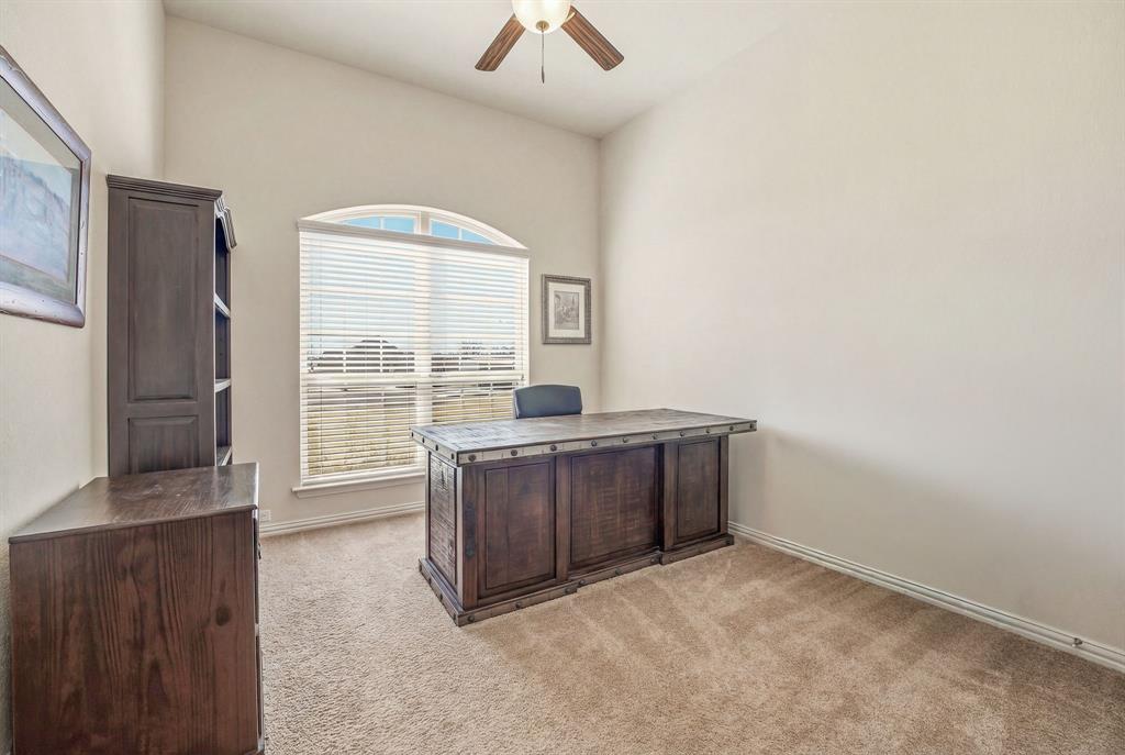 1062 Rio Grande Way Weatherford, TX 76087 - Photo 6 of 38