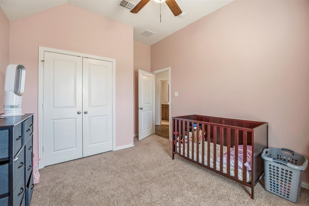 1062 Rio Grande Way Weatherford, TX 76087 - Photo 10 of 38