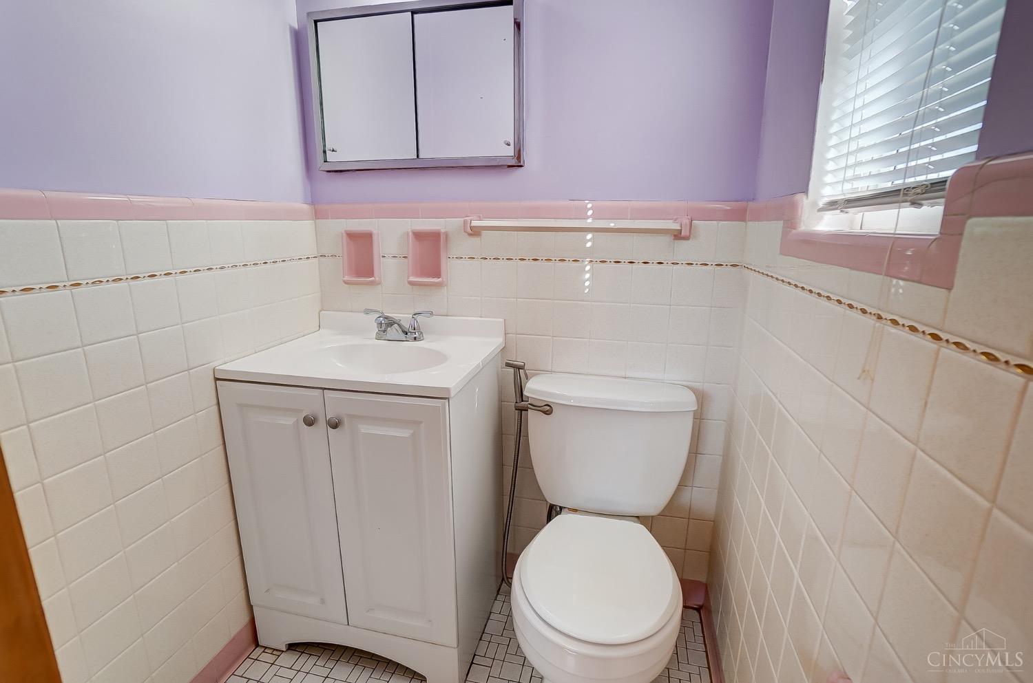 7914 Cheviot Road Cincinnati, OH 45239 - Photo 23 of 52
