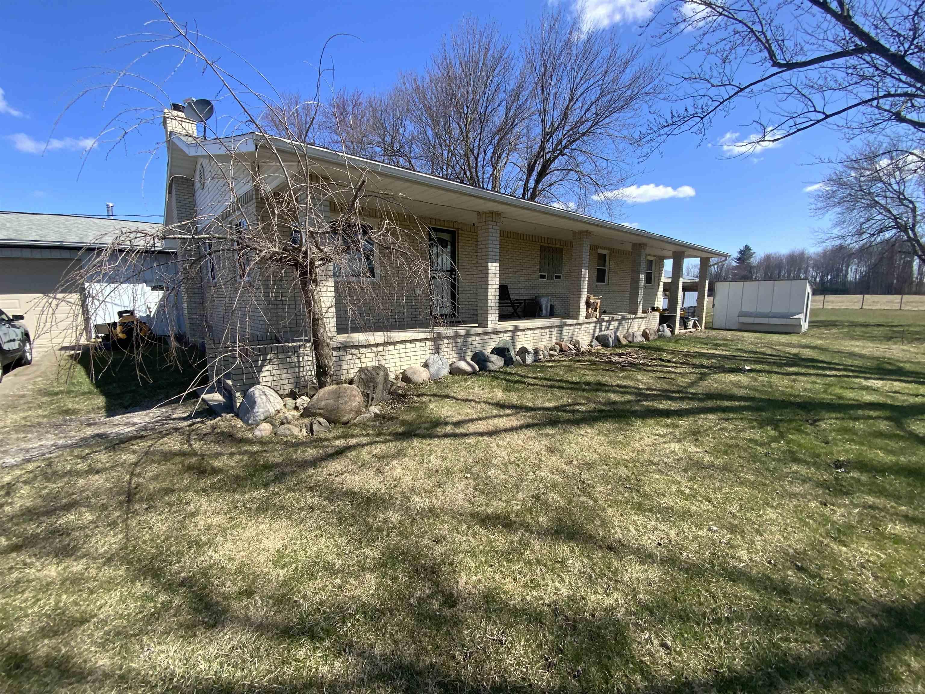 15984 Bryce Road Capac, MI 48014 - Photo 1 of 53 50171216-c79f785d-1363-44a0-8a83-373aa39b54d1.JPG