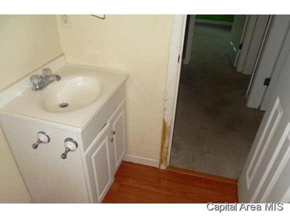 805 Diane Court Springfield, IL 62702 - Photo 3 of 12 Gallery Image 3