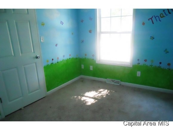 805 Diane Court Springfield, IL 62702 - Photo 6 of 12 Gallery Image 6