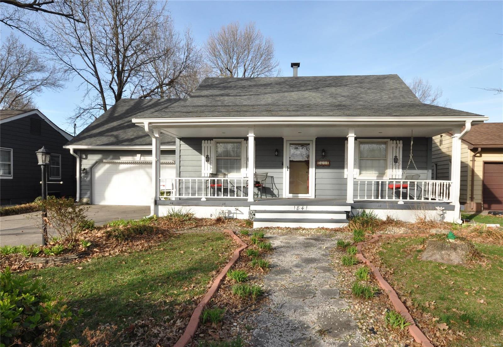 1841 Spring Avenue Granite City, IL 62040 - Photo 1 of 34 Gallery Image 1