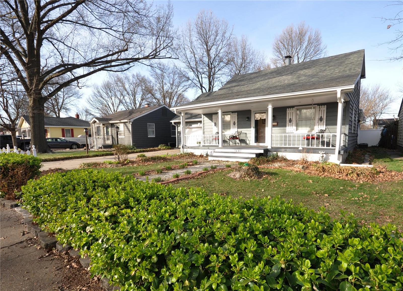 1841 Spring Avenue Granite City, IL 62040 - Photo 3 of 34 Gallery Image 3