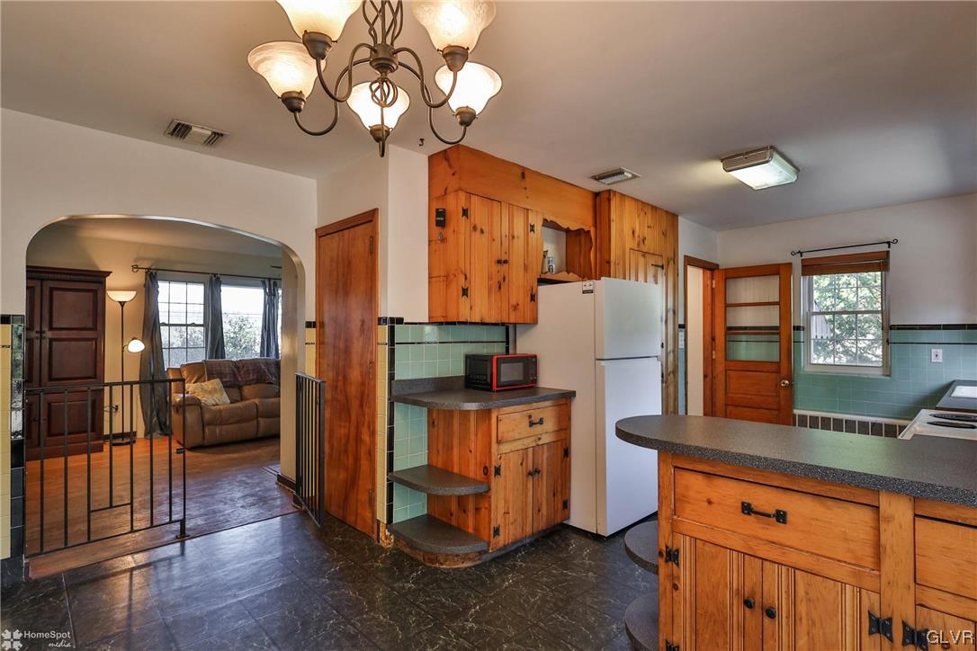 4068 Friedens Road Slatington, PA 18080 - Photo 8 of 20 Gallery Image 8