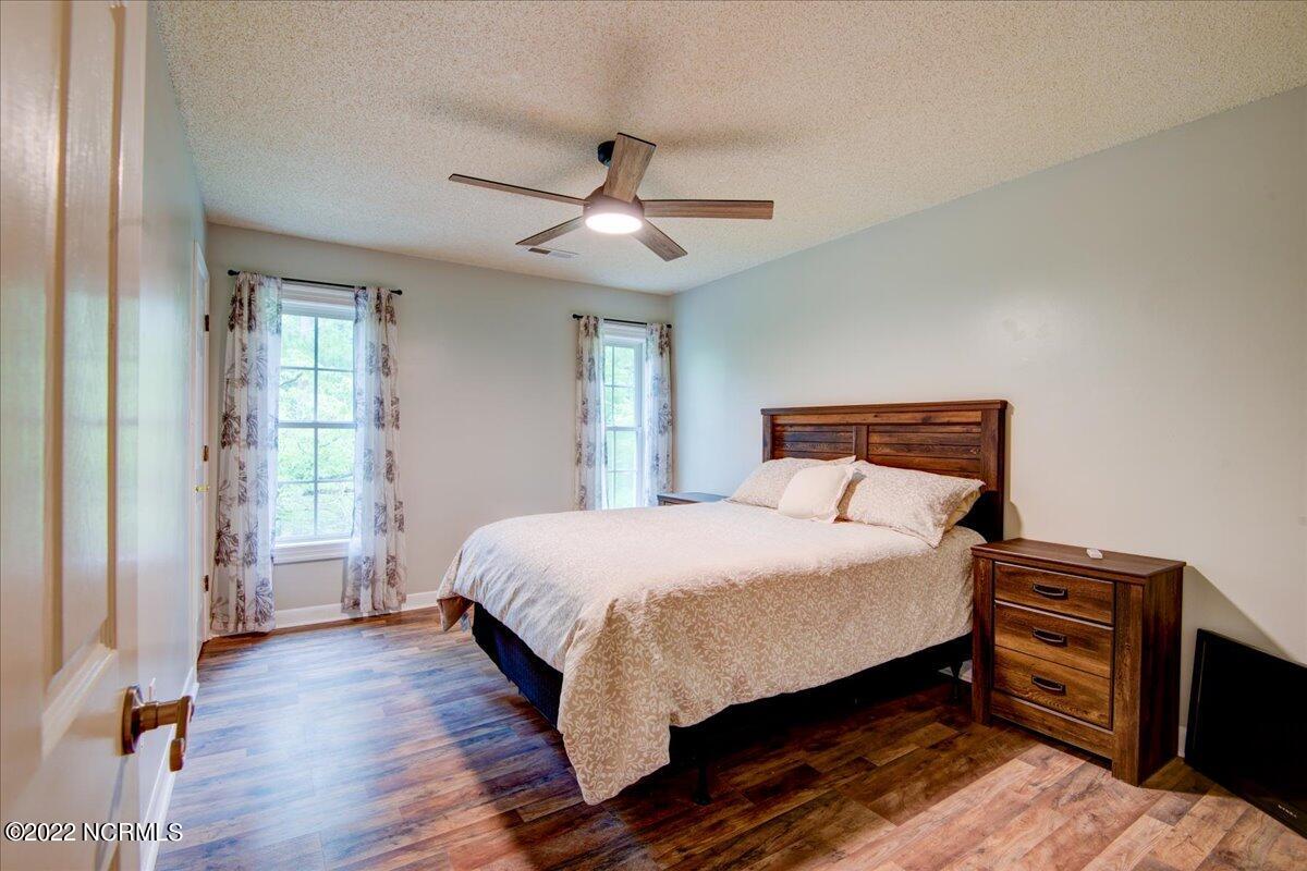 411 Chelsea Road New Bern, NC 28562 - Photo 25 of 54 25-Bedroom 4