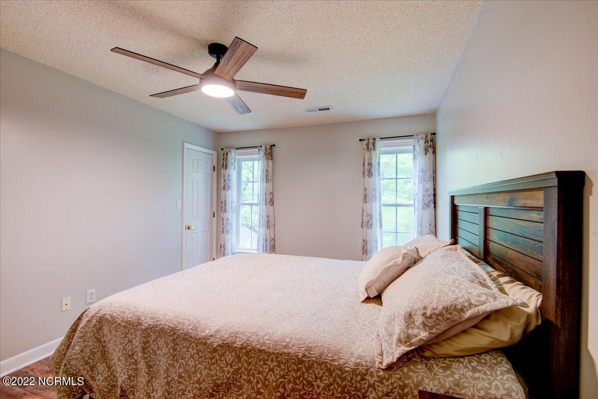 411 Chelsea Road New Bern, NC 28562 - Photo 26 of 54 26-Bedroom 4
