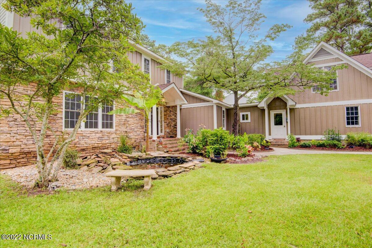 411 Chelsea Road New Bern, NC 28562 - Photo 4 of 54 04-Exterior Front