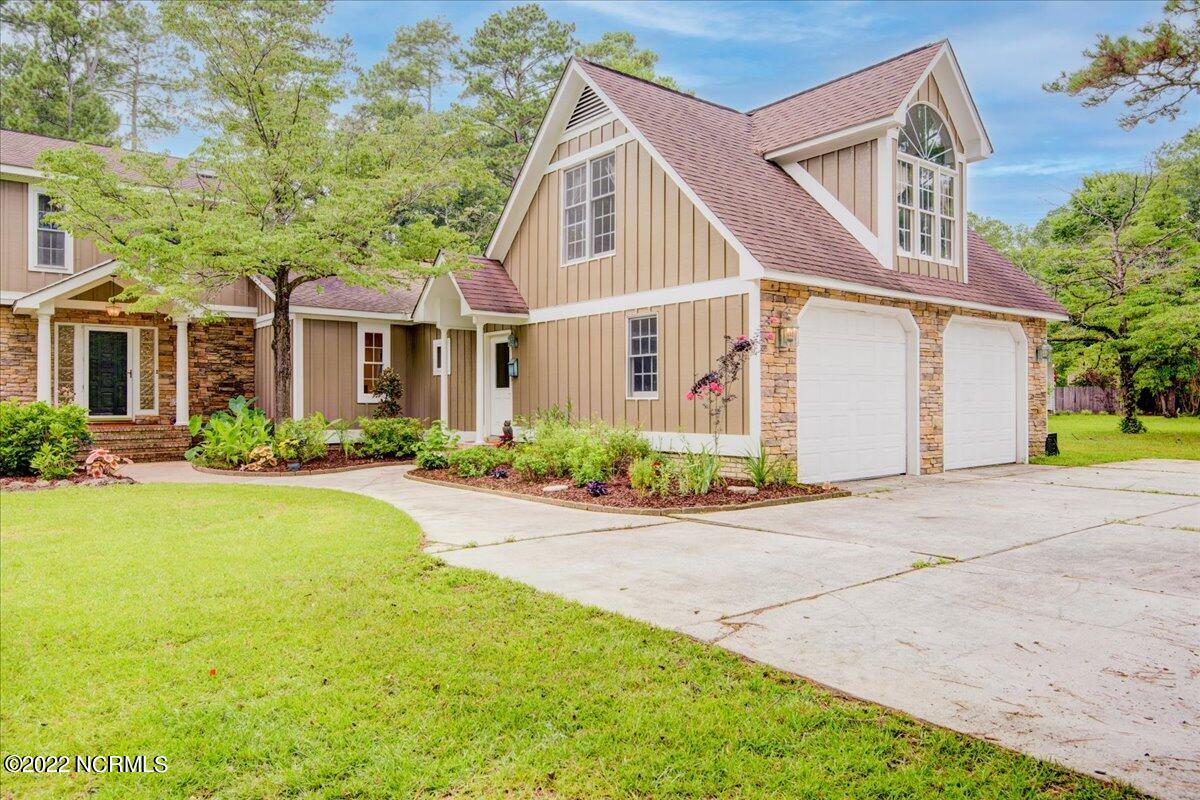 411 Chelsea Road New Bern, NC 28562 - Photo 7 of 54 07-Exterior Front