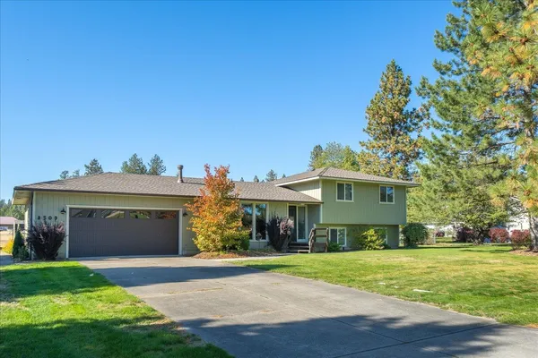 $689,900 | 8509 North Martinson Road, Newman Lake, WA 99025