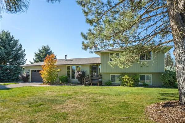 $689,900 | 8509 North Martinson Road, Newman Lake, WA 99025