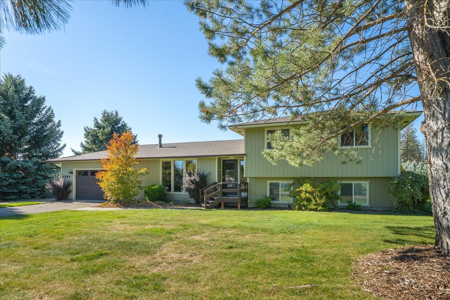 8509 North Martinson Road Newman Lake, WA 99025 - Photo 3 of 46