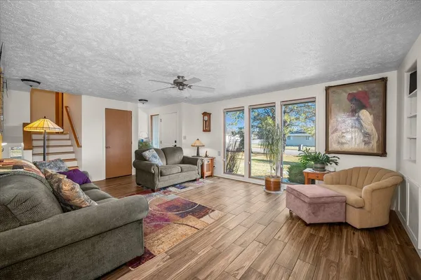 $689,900 | 8509 North Martinson Road, Newman Lake, WA 99025