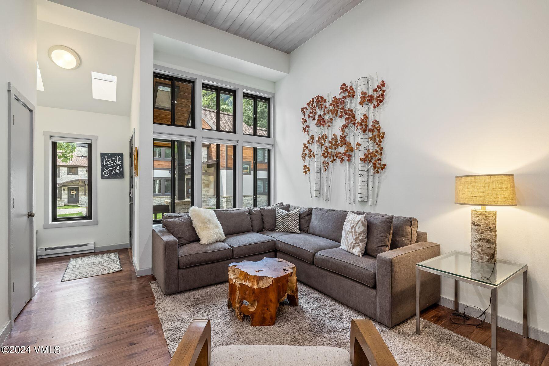 4770 Big Horn Road, Unit H4 Vail, CO 81657 - Photo 5 of 27 photo_online_004