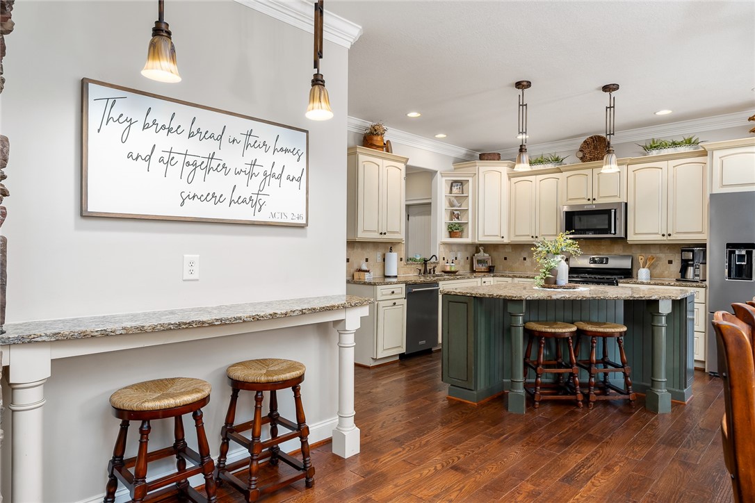 707 Lightwind Court Seneca, SC 29672 - Photo 13 of 49 Gallery Image 13