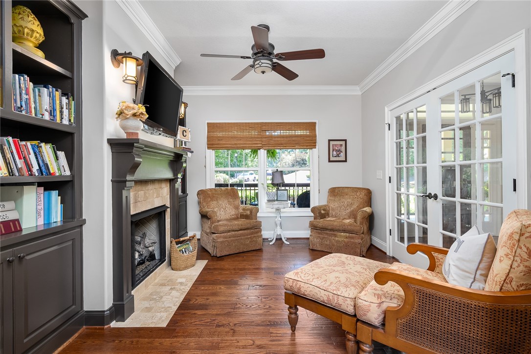 707 Lightwind Court Seneca, SC 29672 - Photo 6 of 49 Gallery Image 6