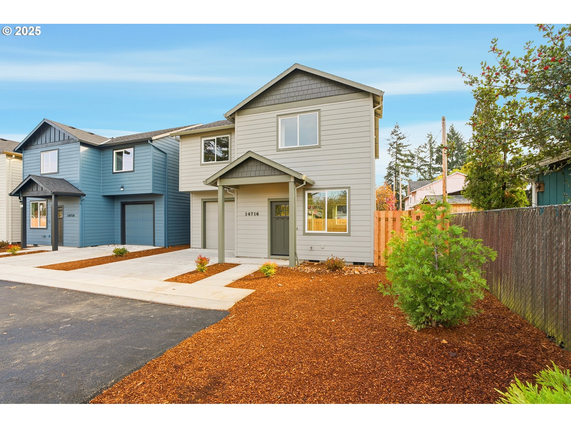 14716 Southeast Powell Boulevard Portland, OR 97236 - Photo 2 of 22