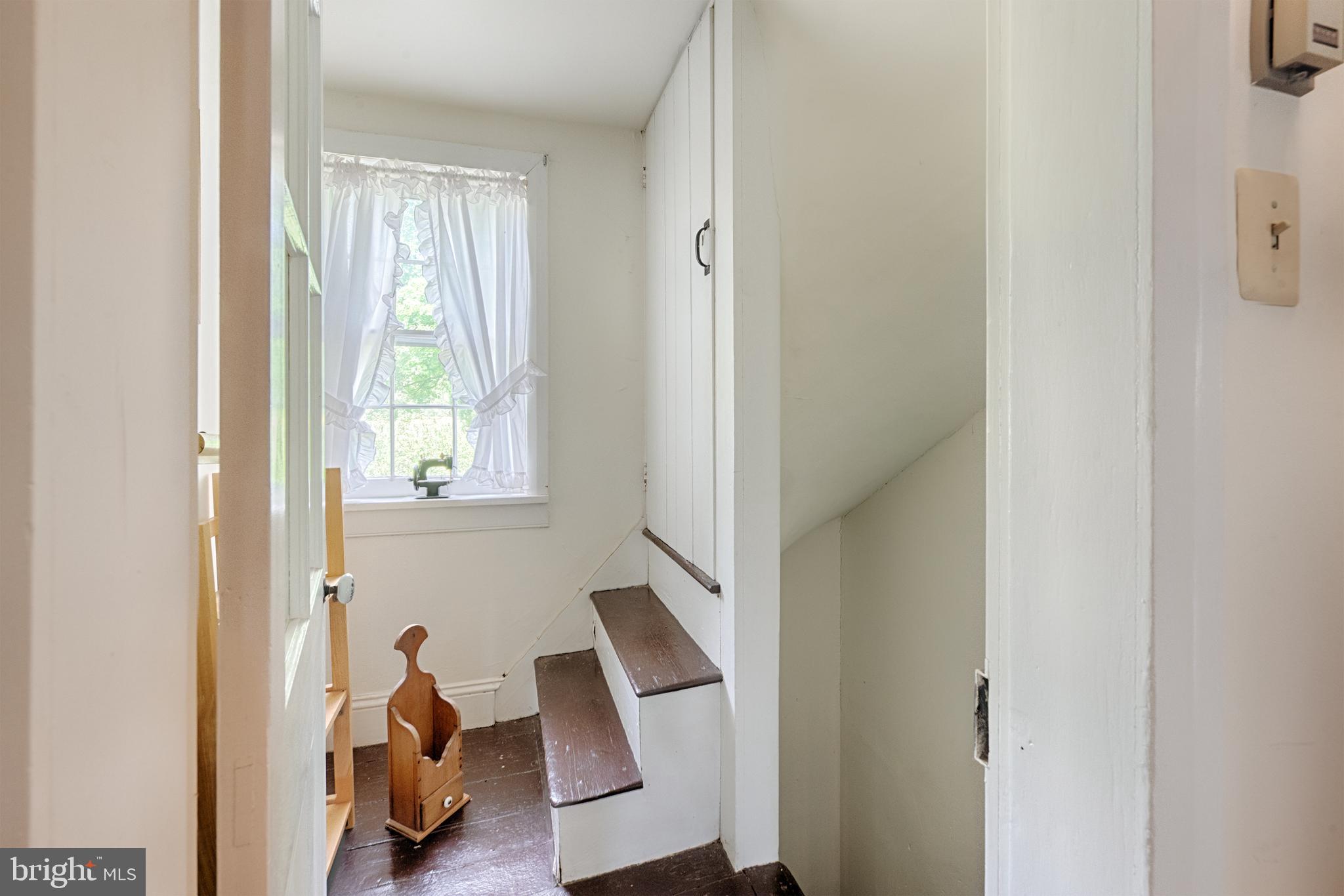2321 Castleton Road Darlington, MD 21034 - Photo 36 of 66 2nd staircase from 2nd level