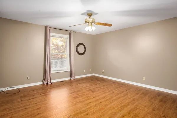 $524,900 | 7607 Lakewood Drive, Florence, AL 35634