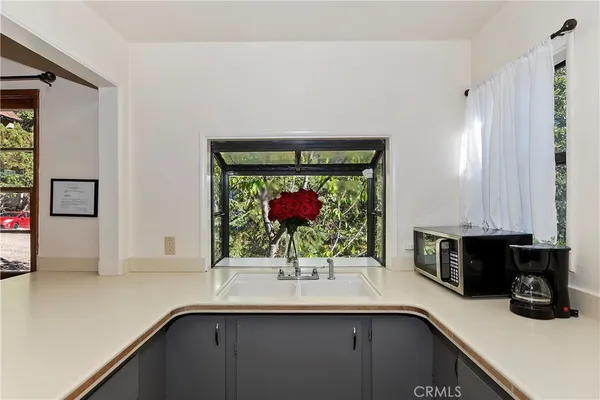 $329,000 | 1262 Bear Springs Road, Rimforest, CA 92378