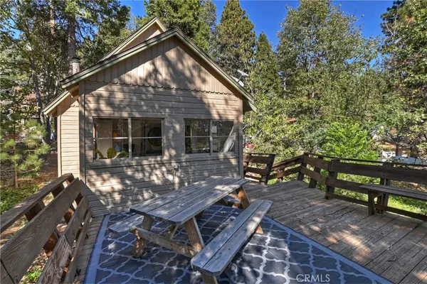 $329,000 | 1262 Bear Springs Road, Rimforest, CA 92378