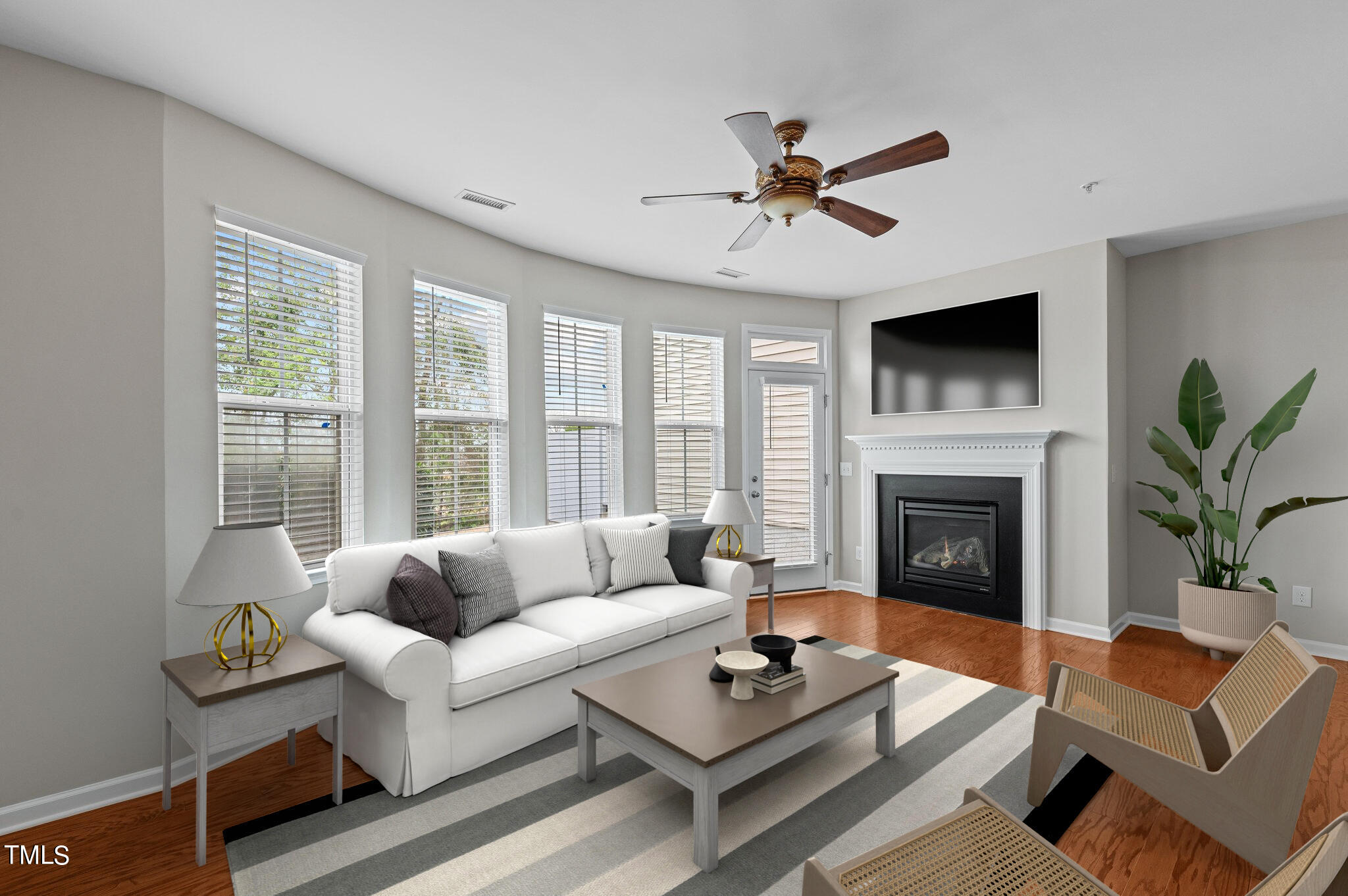 8341 Yaxley Hall Drive Raleigh, NC 27616 - Photo 8 of 29 23webormlsdsc_8537