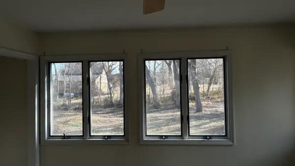 $2,550 | 155 Seymour Avenue, Grayslake, IL 60030