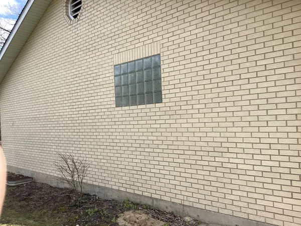 $2,550 | 155 Seymour Avenue, Grayslake, IL 60030