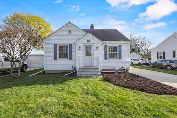 $269,900 | 1260 McCormick Street, Green Bay, WI 54301