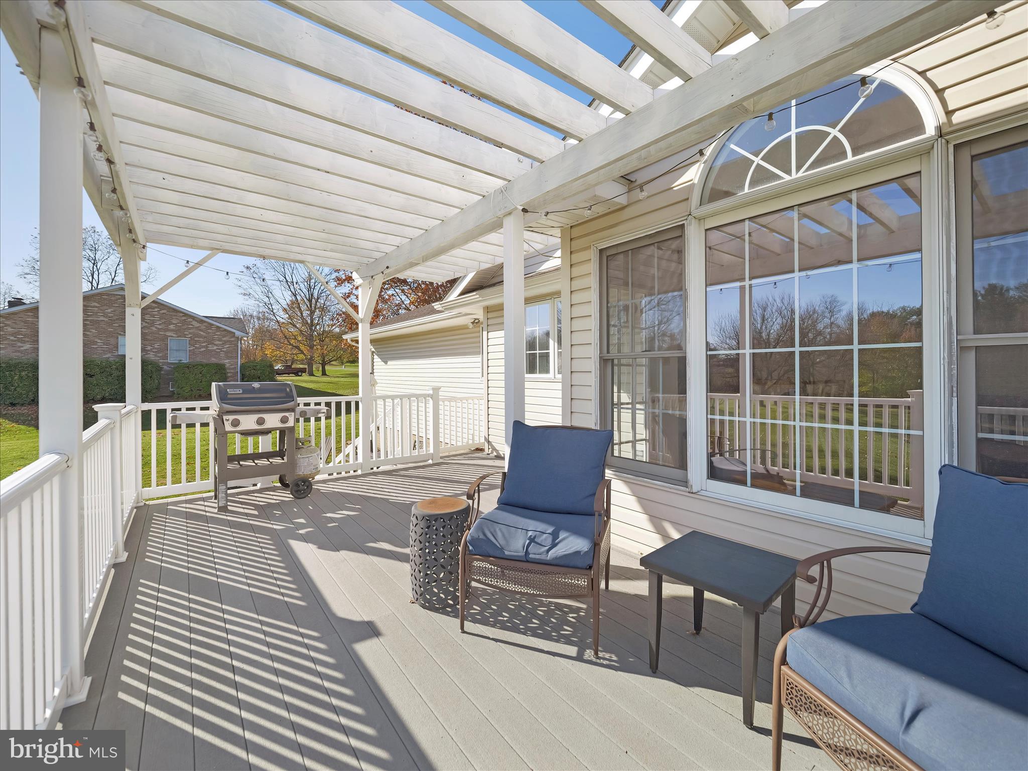 6527 Morningside Court Middletown, MD 21769 - Photo 7 of 42 a balcony with furniture